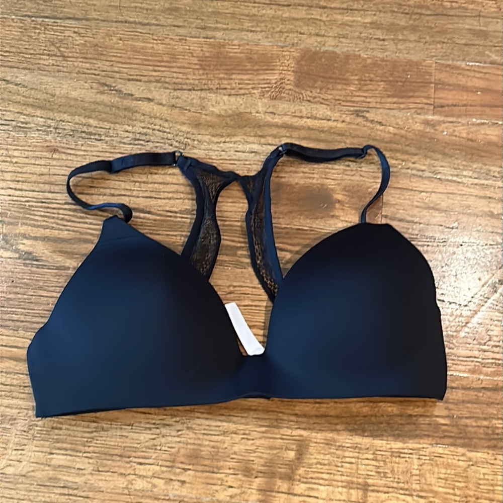 VS